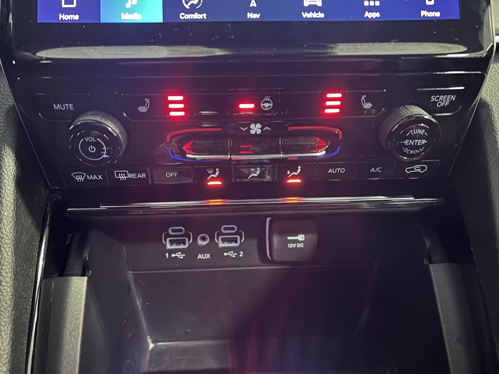 used 2023 Jeep Grand Cherokee car, priced at $27,786