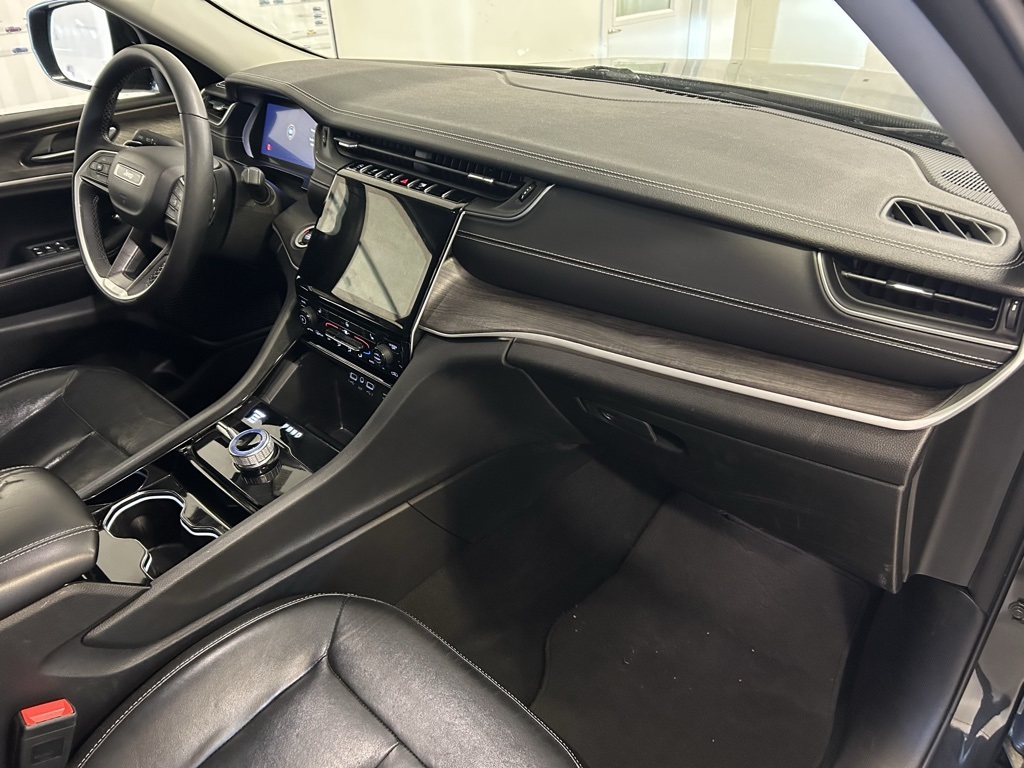 used 2023 Jeep Grand Cherokee car, priced at $27,786