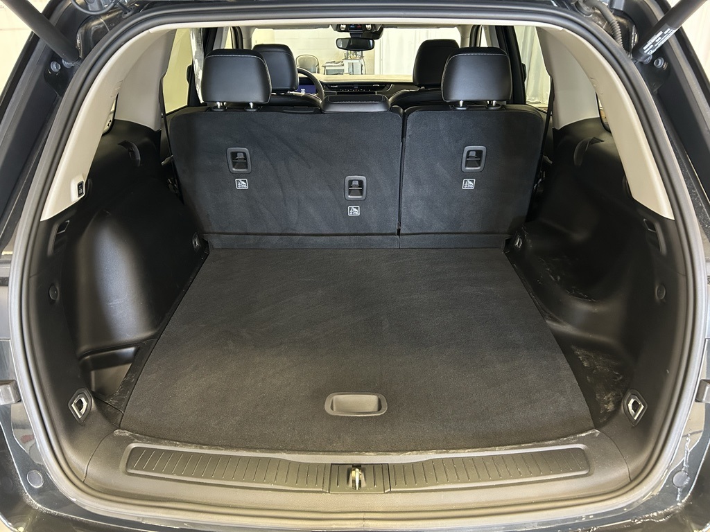 used 2023 Jeep Grand Cherokee car, priced at $27,786