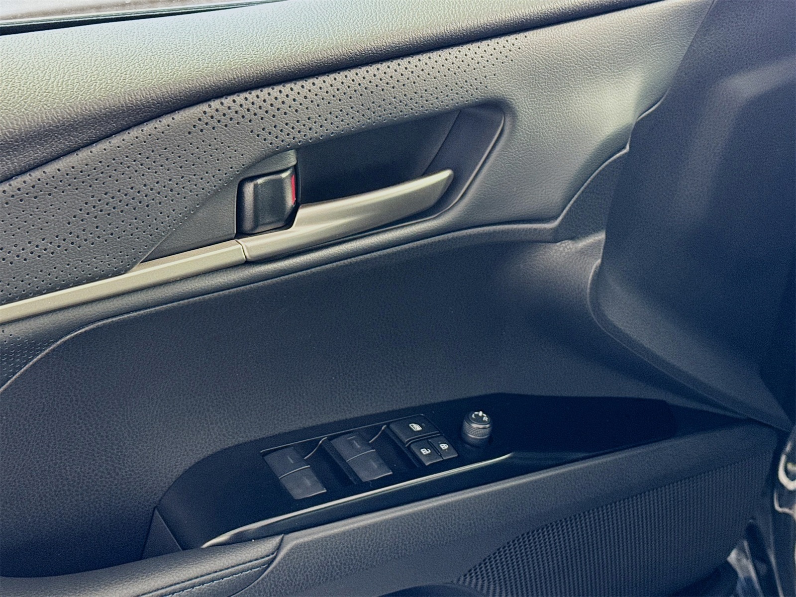 2026 Toyota Camry XSE photo 10