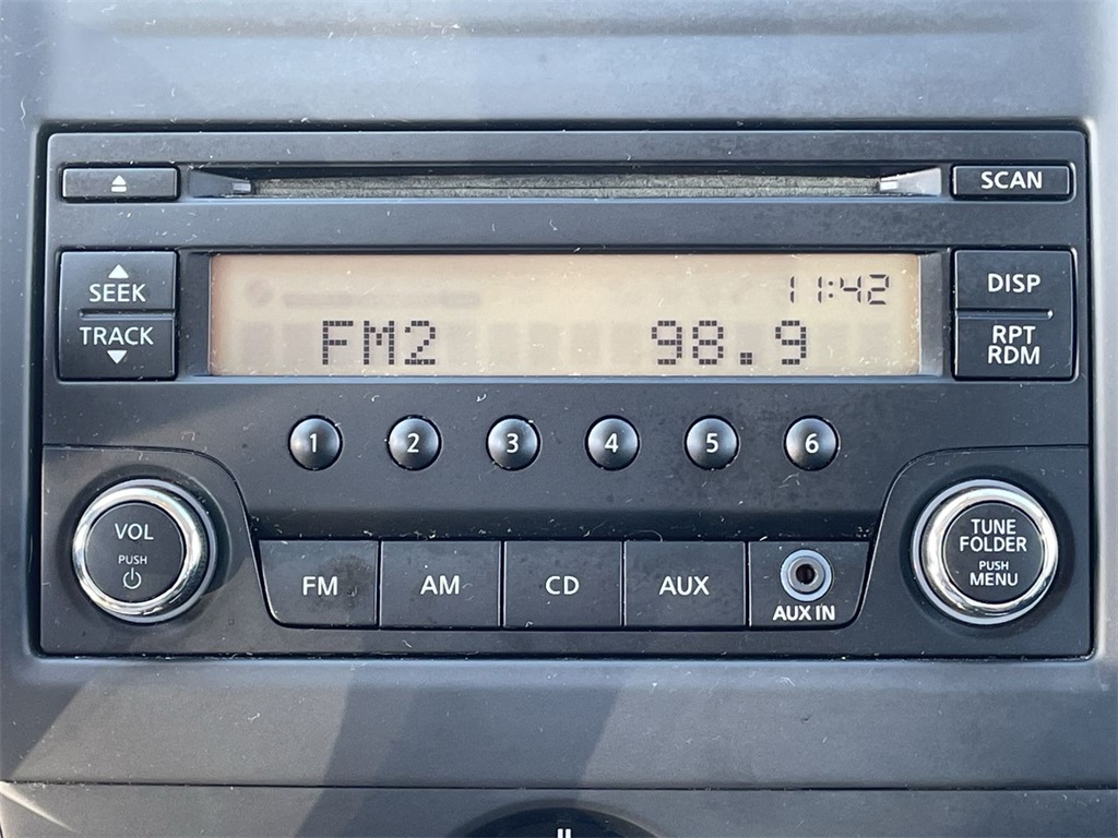 used 2016 Nissan Versa Note car, priced at $5,895