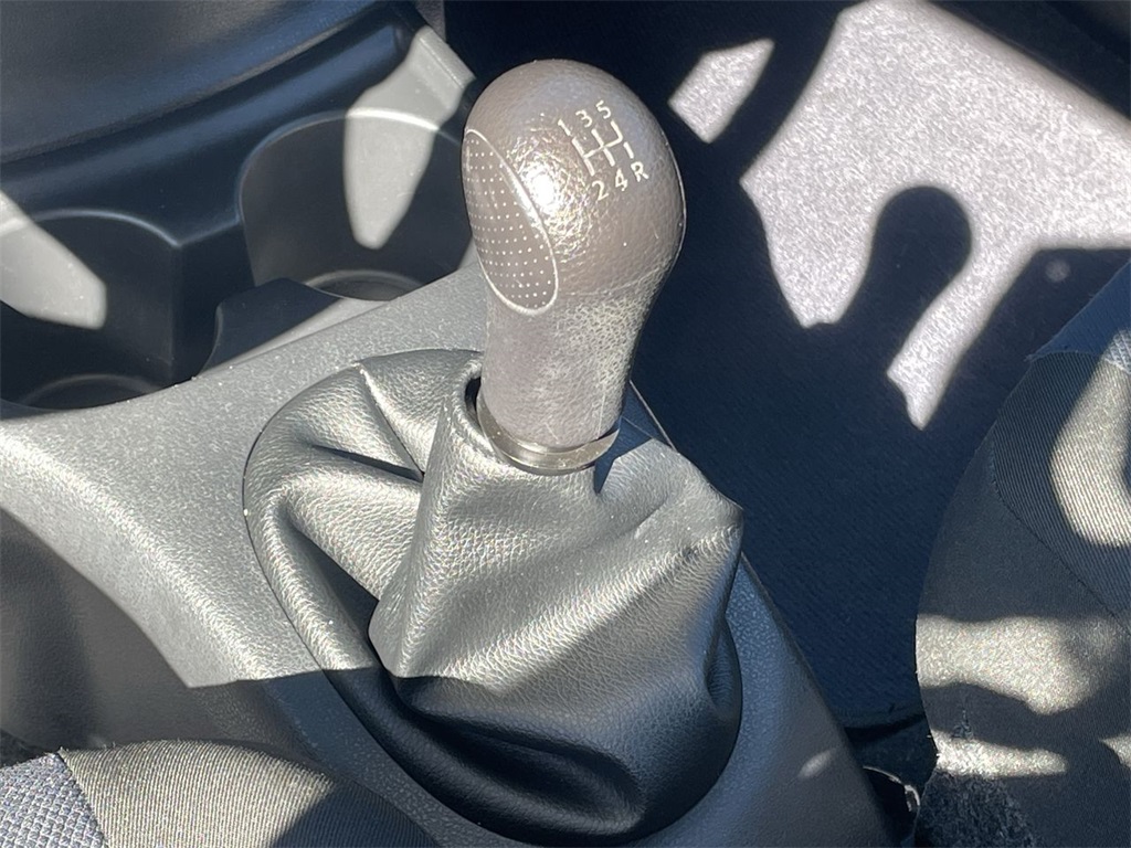 used 2016 Nissan Versa Note car, priced at $5,895