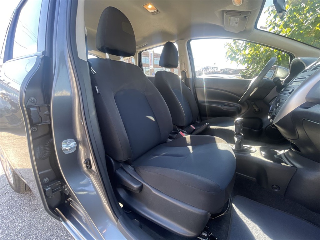 used 2016 Nissan Versa Note car, priced at $5,895