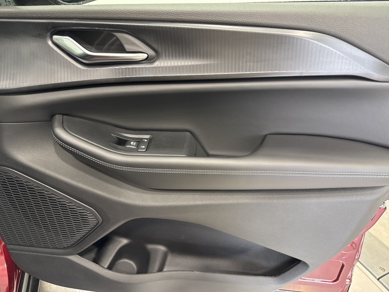 2025 Jeep Grand Cherokee Altitude X photo 15