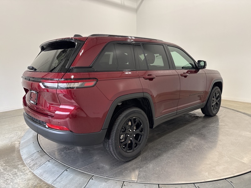 2025 Jeep Grand Cherokee Altitude X photo 7