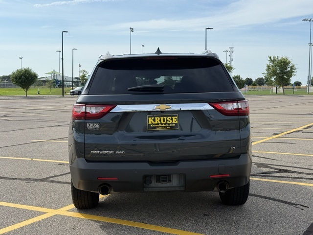 2018 Chevrolet Traverse LT Cloth