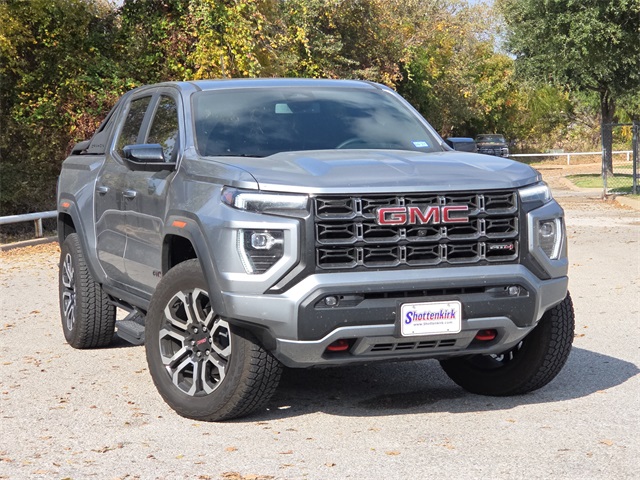 2025 GMC Canyon AT4's photo