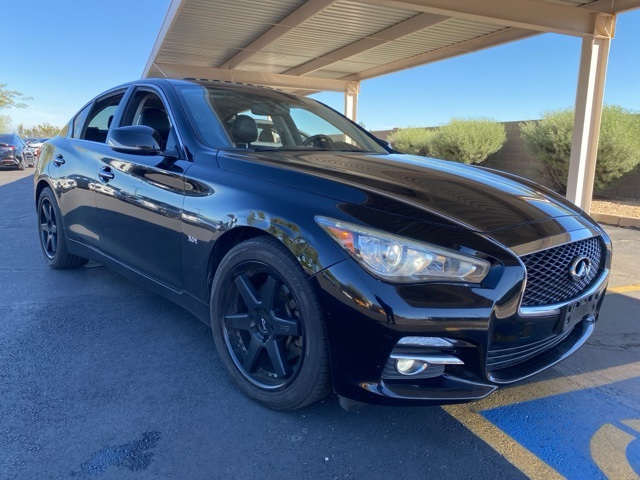 2017 Infiniti Q50 3.0t Premium photo 4