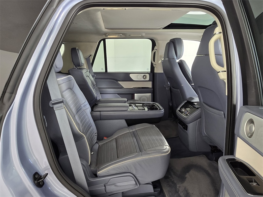 used 2018 Lincoln Navigator car, priced at $32,888