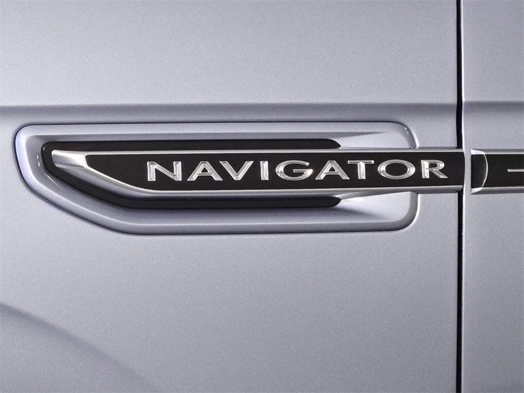 used 2018 Lincoln Navigator car, priced at $32,888
