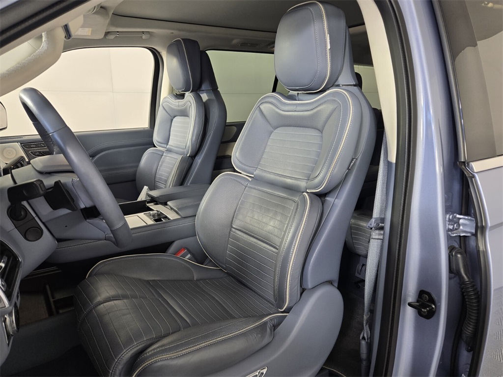 used 2018 Lincoln Navigator car, priced at $32,888