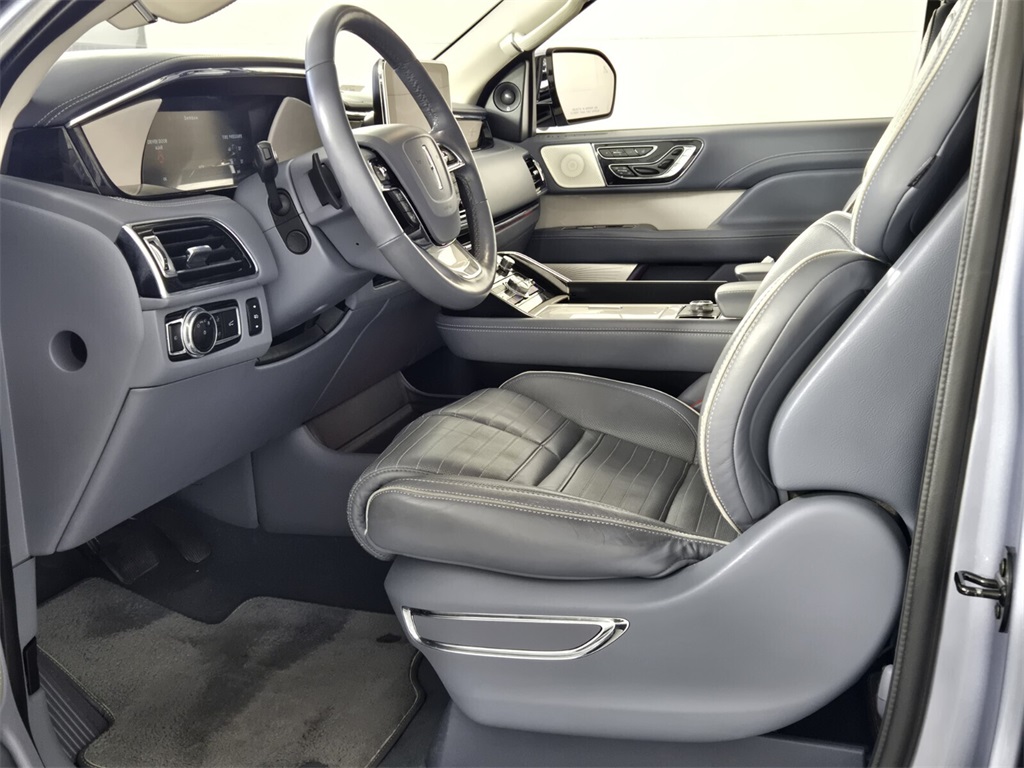 used 2018 Lincoln Navigator car, priced at $32,888