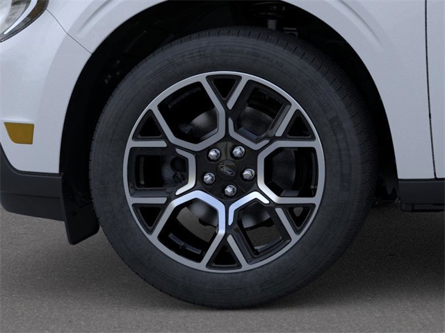 New 2026 Ford Maverick Lariat 4D Crew Cab