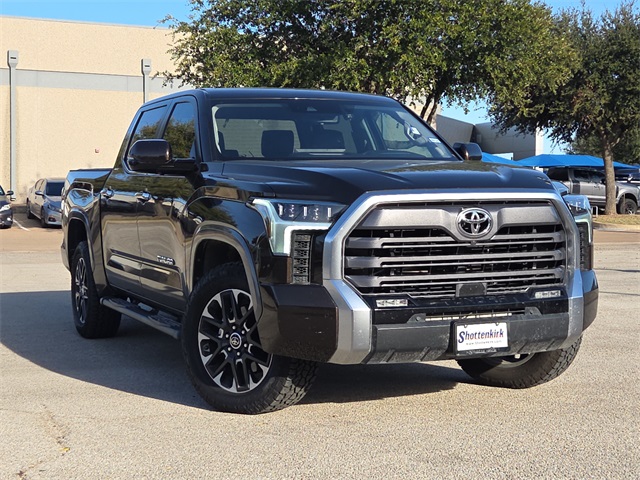 2024 Toyota Tundra Limited's photo