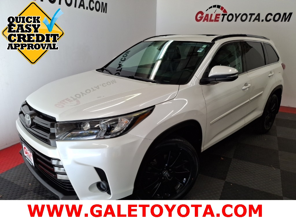 2019 Toyota Highlander SE