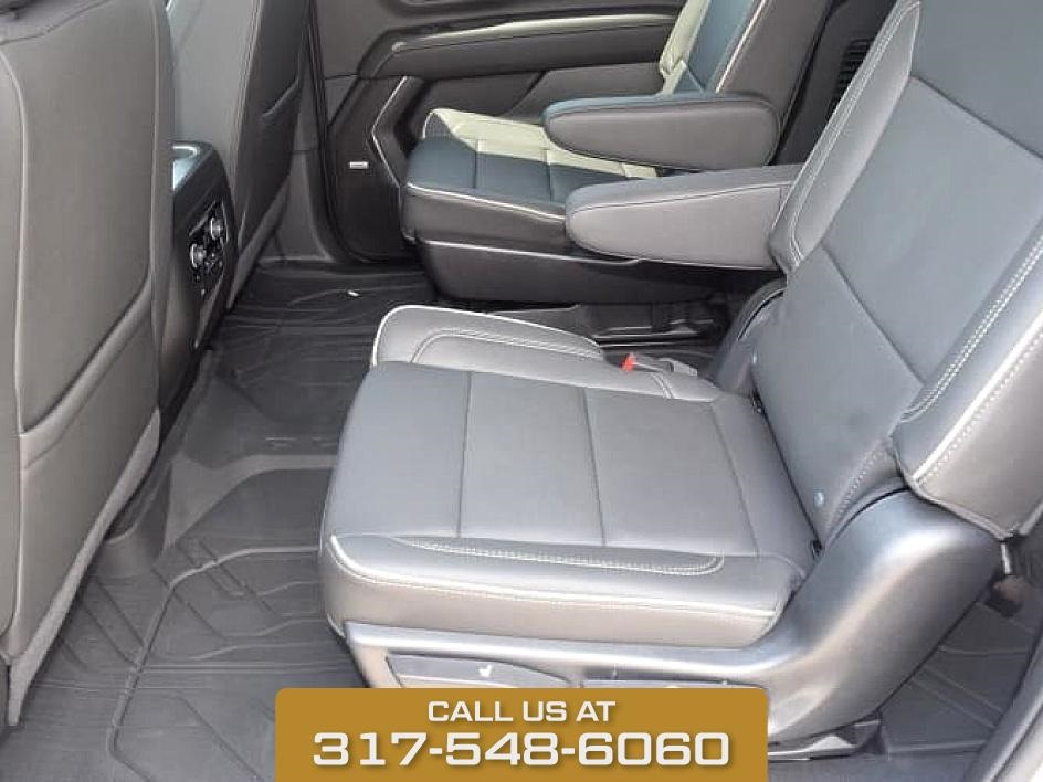 2024 Pearl Chevrolet Suburban Premier 4X4 SUV