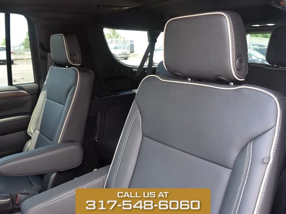 2024 Pearl Chevrolet Suburban Premier 4X4 SUV