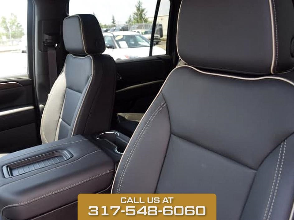 2024 Pearl Chevrolet Suburban Premier 4X4 SUV