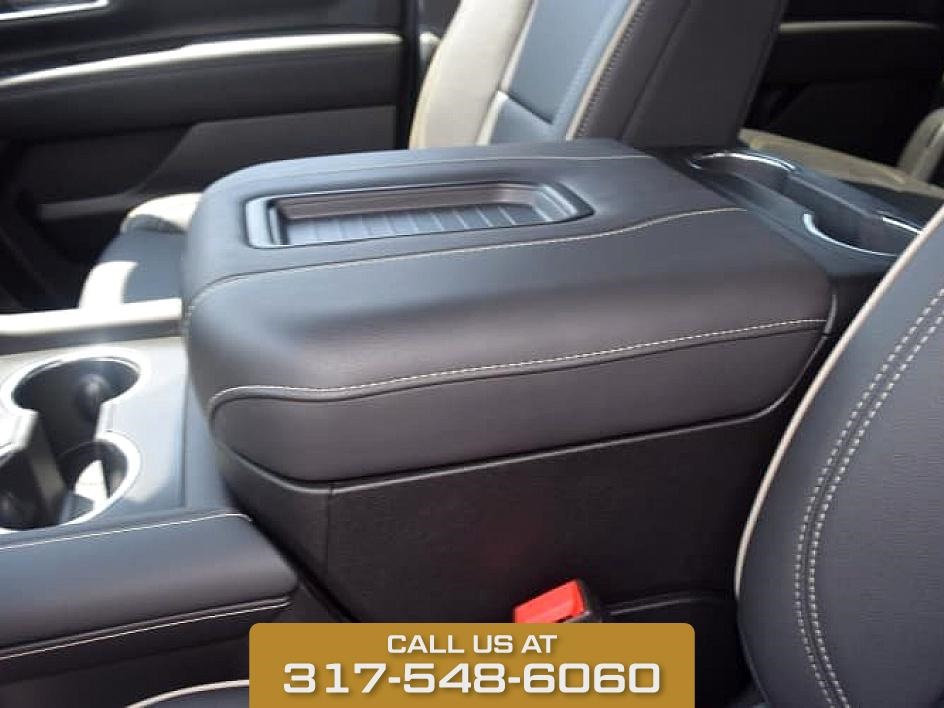 2024 Pearl Chevrolet Suburban Premier 4X4 SUV