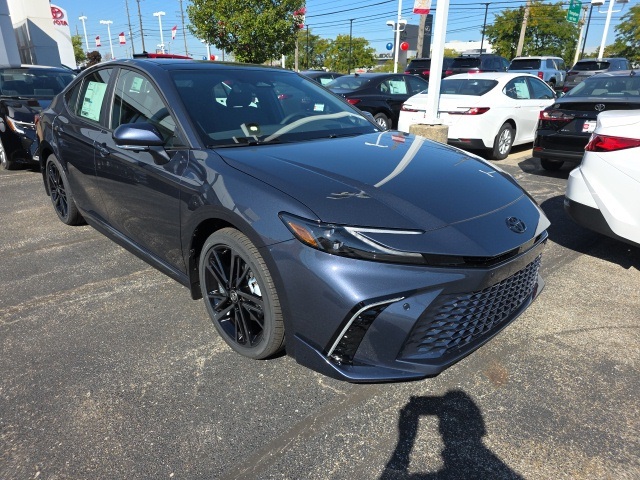 2026 Toyota Camry XSE photo 3