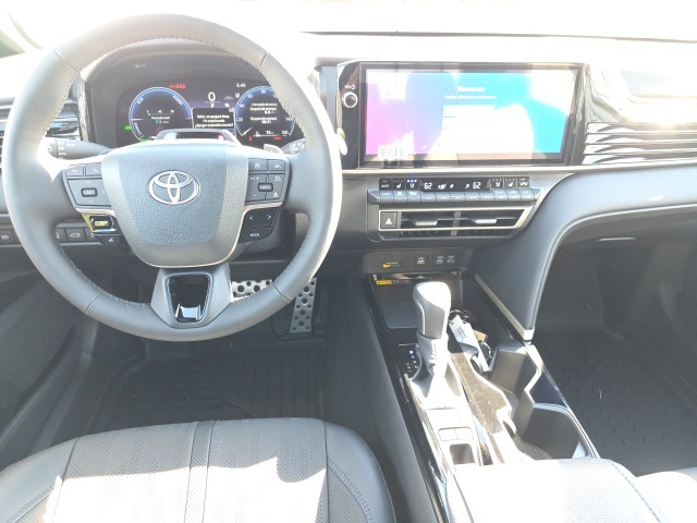 2026 Toyota Camry XSE photo 9