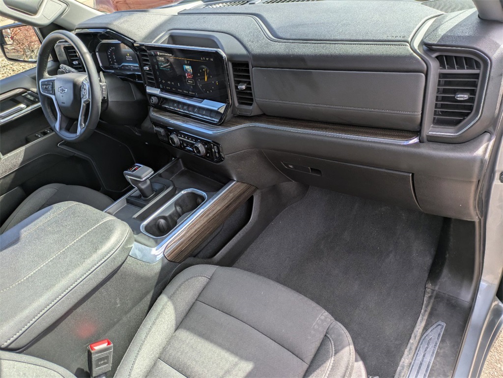 2025 Chevrolet Silverado 1500 RST photo 23