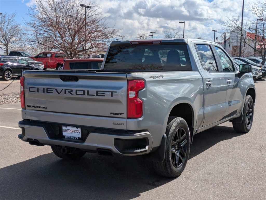 2025 Chevrolet Silverado 1500 RST photo 2