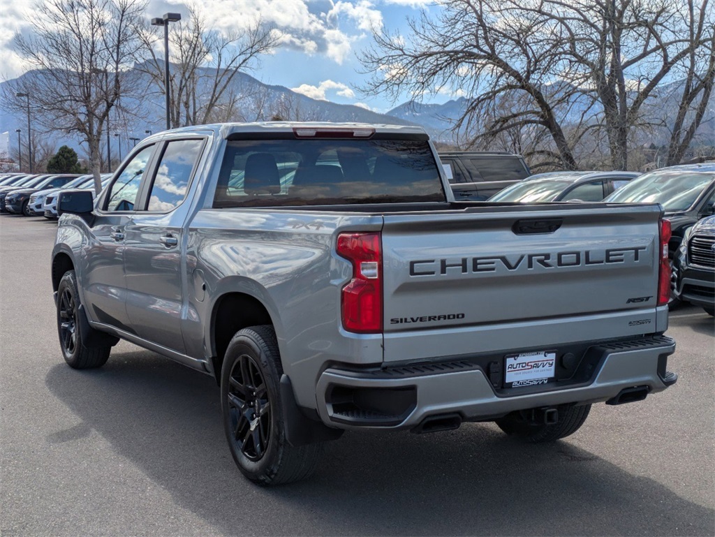2025 Chevrolet Silverado 1500 RST photo 4