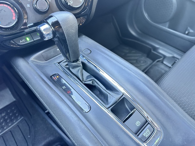 2021 Honda HR-V LX photo 21
