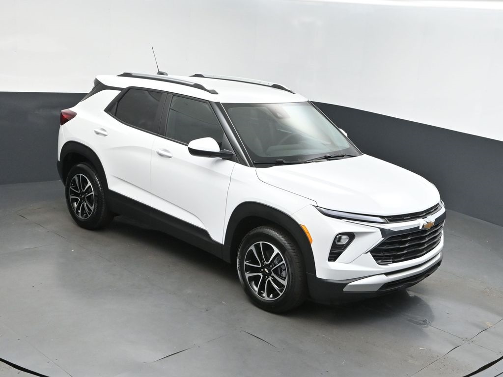 2026 Summit White Chevrolet Trailblazer LT SUV