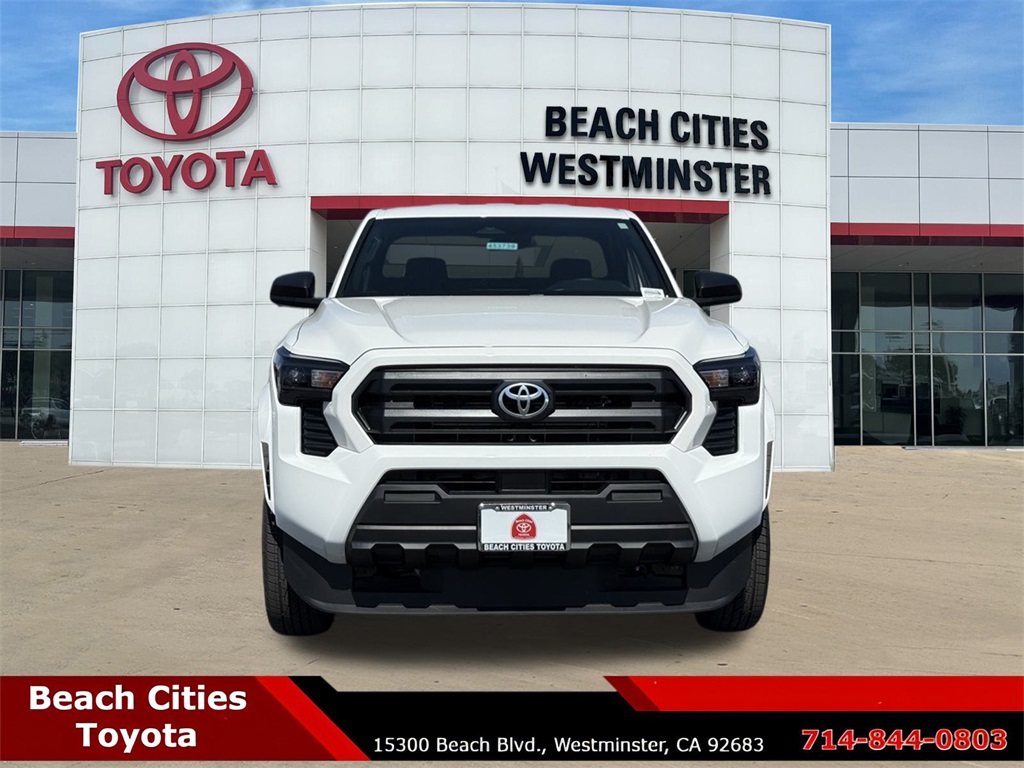 2025 Toyota Tacoma SR XtraCab photo 4