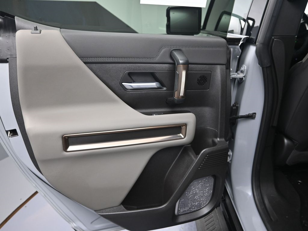 2025 Gmc Hummer EV Pickup photo 15