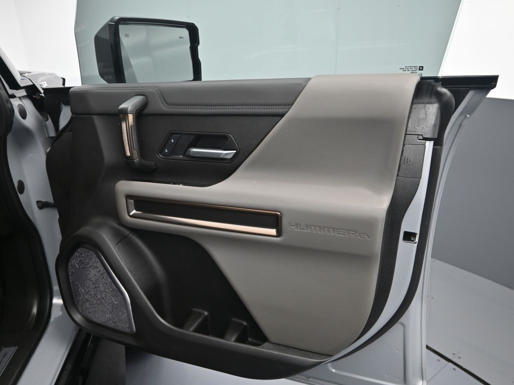 2025 Gmc Hummer EV Pickup photo 23