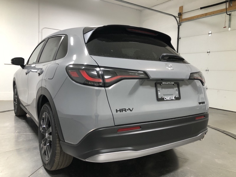 2026 Honda HR-V Sport photo 3