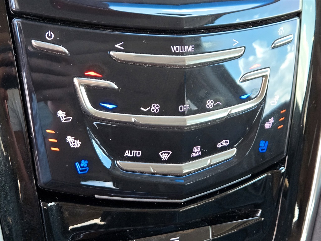 2018 Cadillac Escalade ESV Premium Luxury photo 19