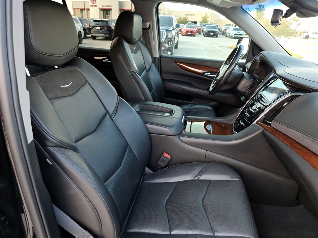 2018 Cadillac Escalade ESV Premium Luxury photo 25