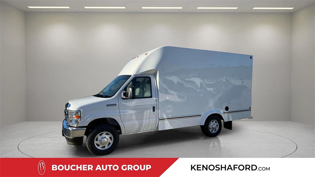 2026 Ford E-Series Cutaway Base's photo