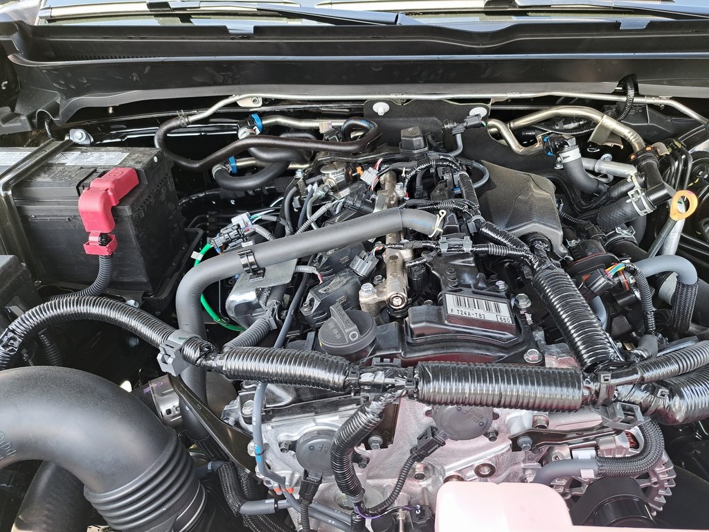 2025 Toyota Tacoma TRD Off-Road 4D Double Cab 4WD 15