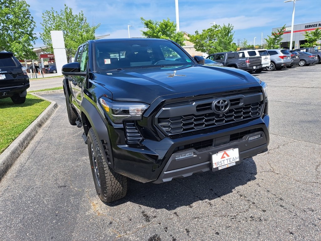 2025 Toyota Tacoma TRD Off-Road 4D Double Cab 4WD 4