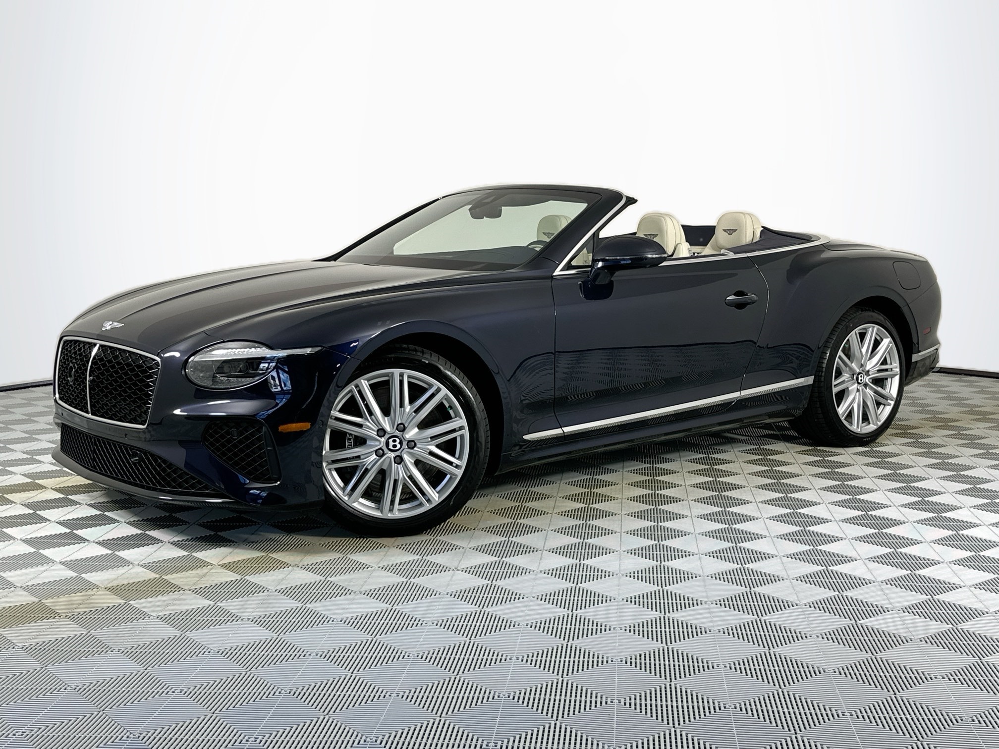 new 2026 Bentley Continental GTC car