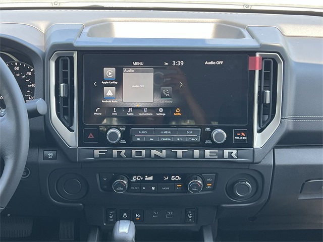 2025 Nissan Frontier SV photo 3