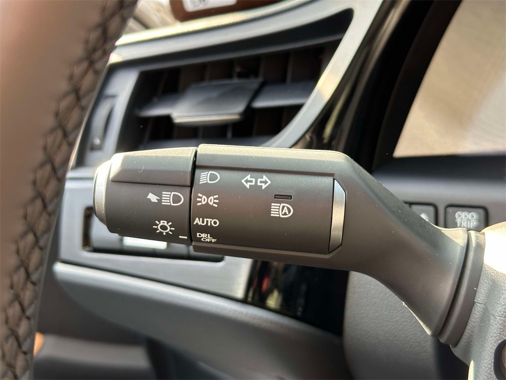 new 2025 Lexus ES car, priced at $51,114