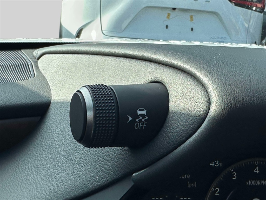 new 2025 Lexus ES car, priced at $51,114