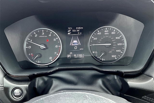 2023 Ice Silver Metallic Subaru Outback 2.5i AWD SUV