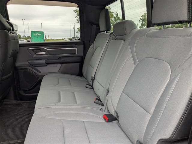 2022 Ram 1500 Big Horn Crew Cab 4x2 5'7" Box