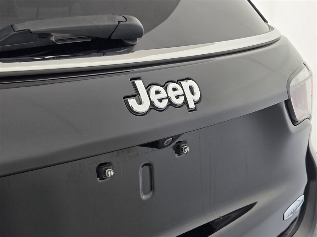 used 2018 Jeep Compass car, priced at $12,000