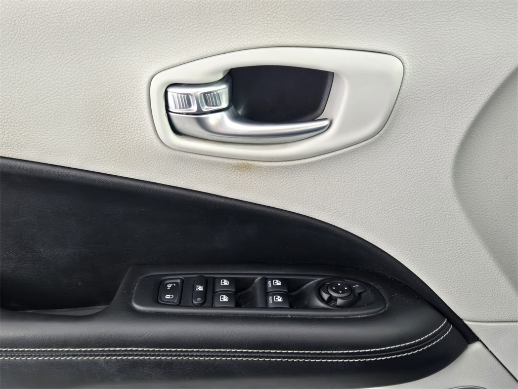 used 2018 Jeep Compass car, priced at $12,000