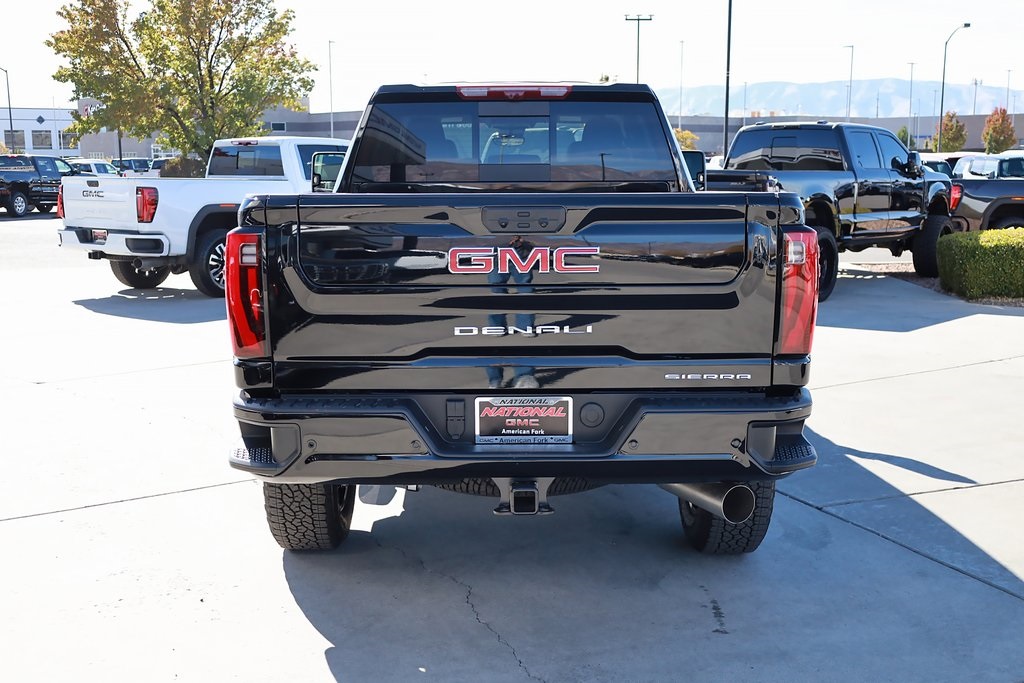 2026 Gmc Sierra 3500 HD Denali photo 2