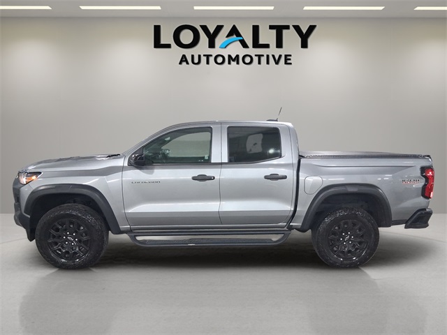 2023 Chevrolet Colorado Trail Boss photo 2
