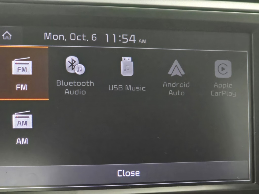 2023 Kia Soul LX S photo 2